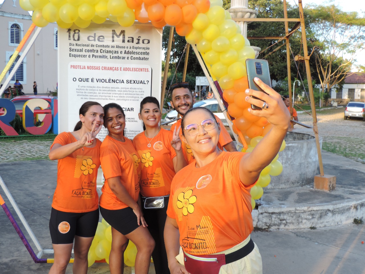 Monsenhor Gil no Dia D da Campanha Faça Bonito - Imagem 18