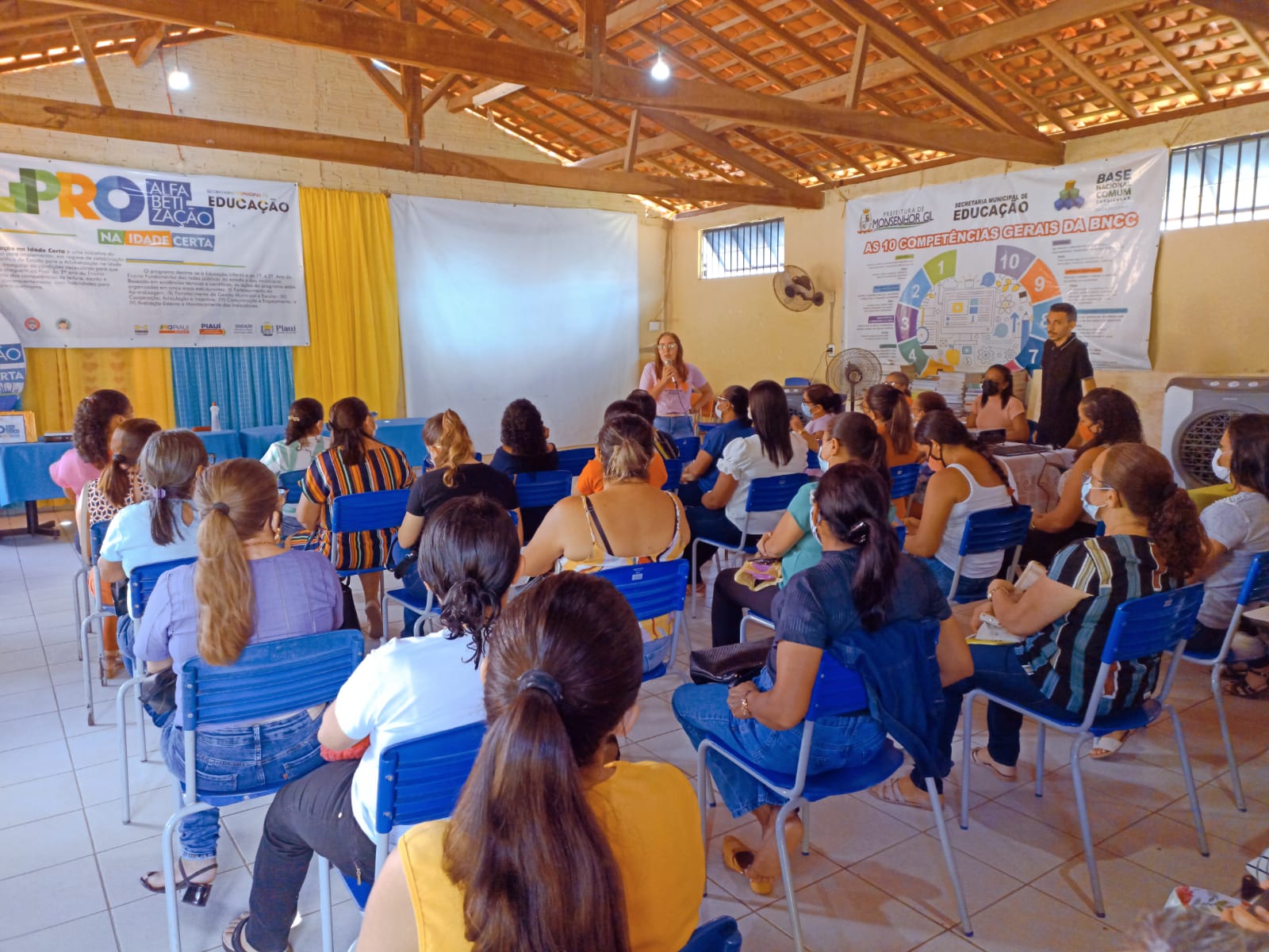 Educação de Monsenhor Gil, sempre aprendendo para repassar conhecimentos