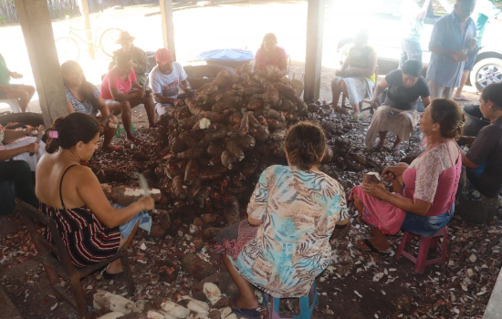 Farinhada da Prefeita Kelly Alencar movimentou a população de Lagoinha