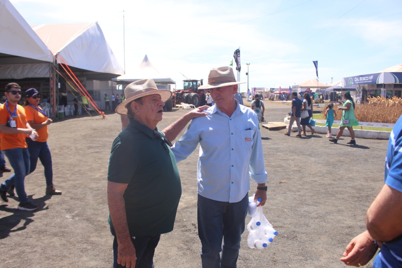 13º Exposoja reuniu lideranças políticas e movimentou o cenário agrícola  - Imagem 1