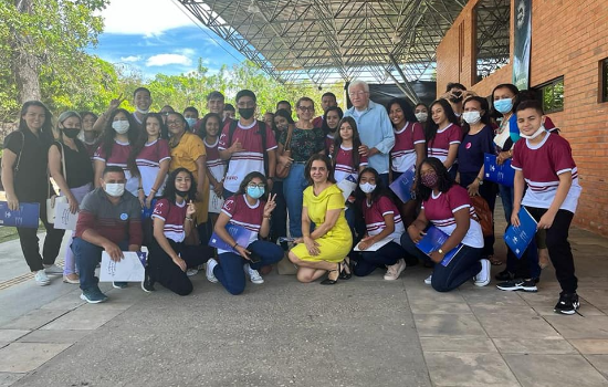 Alunos da rede pública participam da 20ª edição do Salão do Livro do Piauí