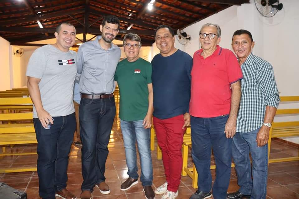 Prefeito e vice de Monsenhor Gil participam de encerramento de festejos - Imagem 4