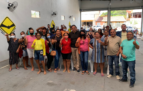 Prefeitura anuncia custeio total de transporte para alunos do IFPI