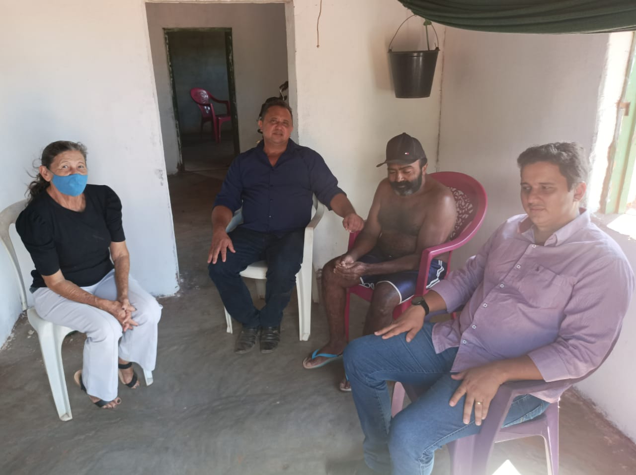 Prefeito Miguel Rodrigues visita localidade Paulista e acompanha obra - Imagem 4