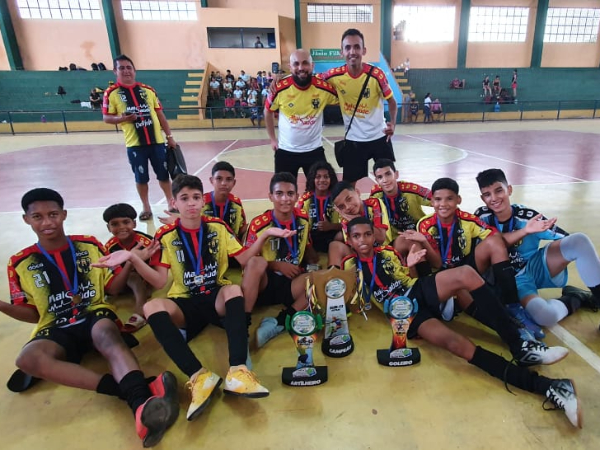 Esperantina sediou jogos do circuito Piauí e Maranhão de futsal