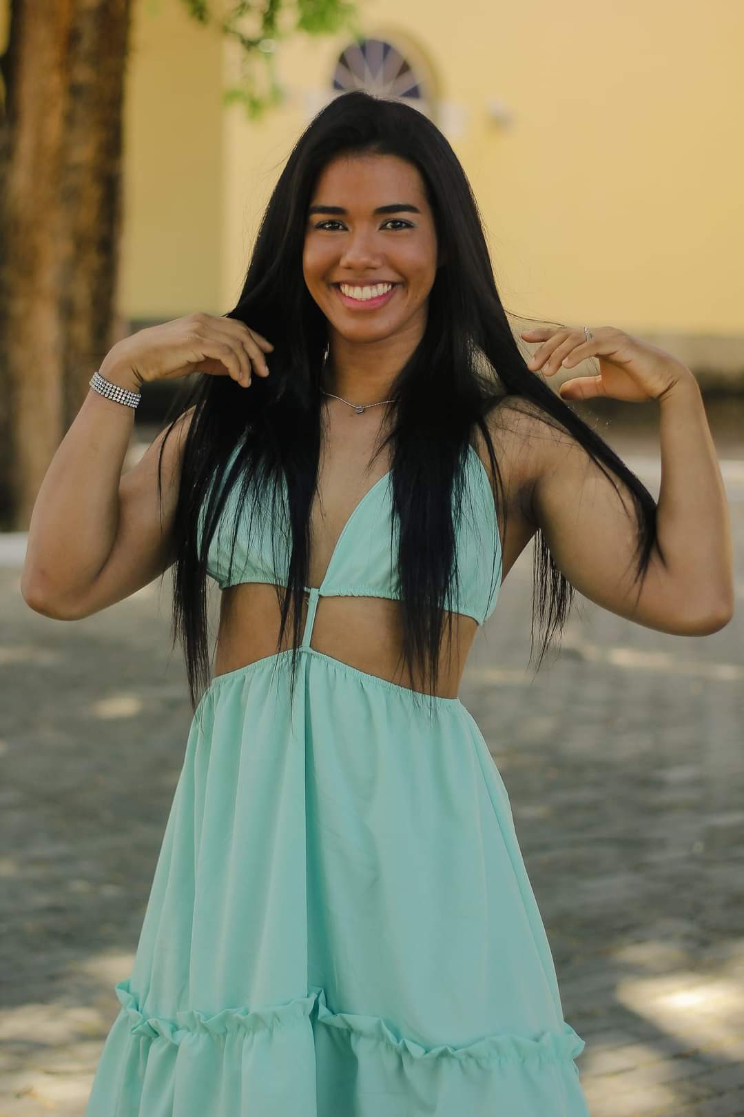 Semana Cultural de Monsenhor Gil inicia com eleição da Garota mais bonita  - Imagem 6