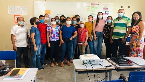 Secretaria Municipal de Educação de Monsenhor Gil realiza encontro  - Imagem 2