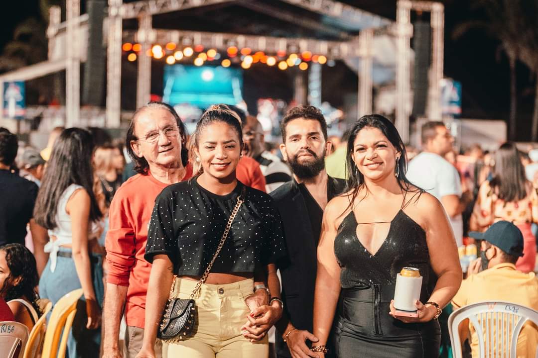 Terceira noite da XX Semana Cultural Torquarto Neto em Monsenhor Gil  - Imagem 7