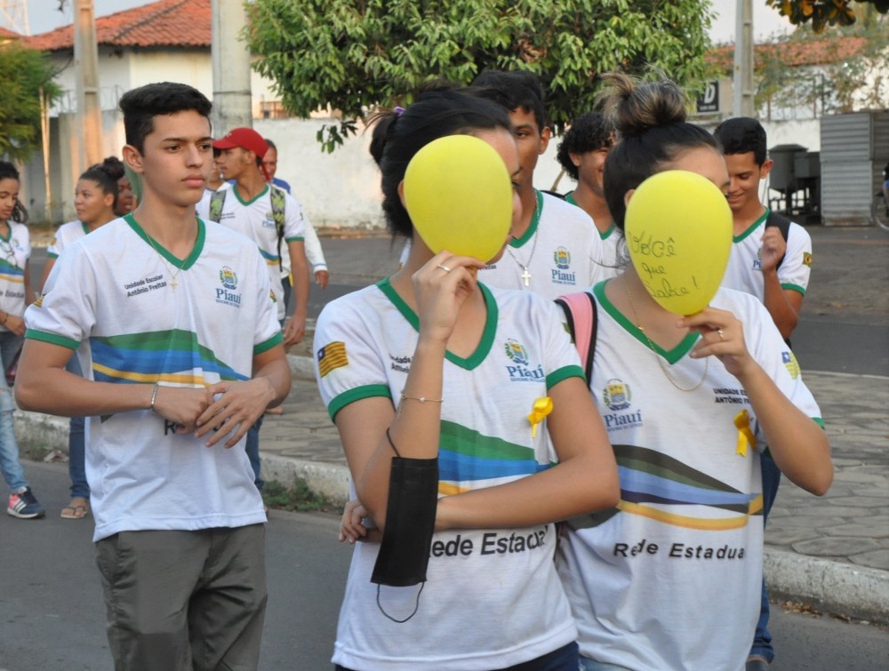 Hugo Napoleão realiza caminhada em alusão ao Setembro Amarelo - Imagem 6