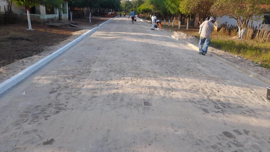 Prefeito Genival Bezerra inaugura Calçamento e Reforma de UBS na zona rural - Imagem 10