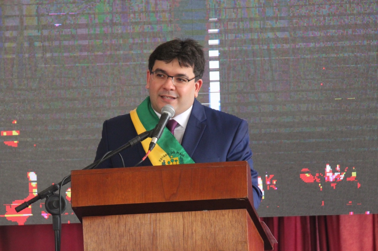 Rafael Fonteles discursa no Karnak após nomeado ao governo (Foto: Raíssa Morais/ Meio Norte)