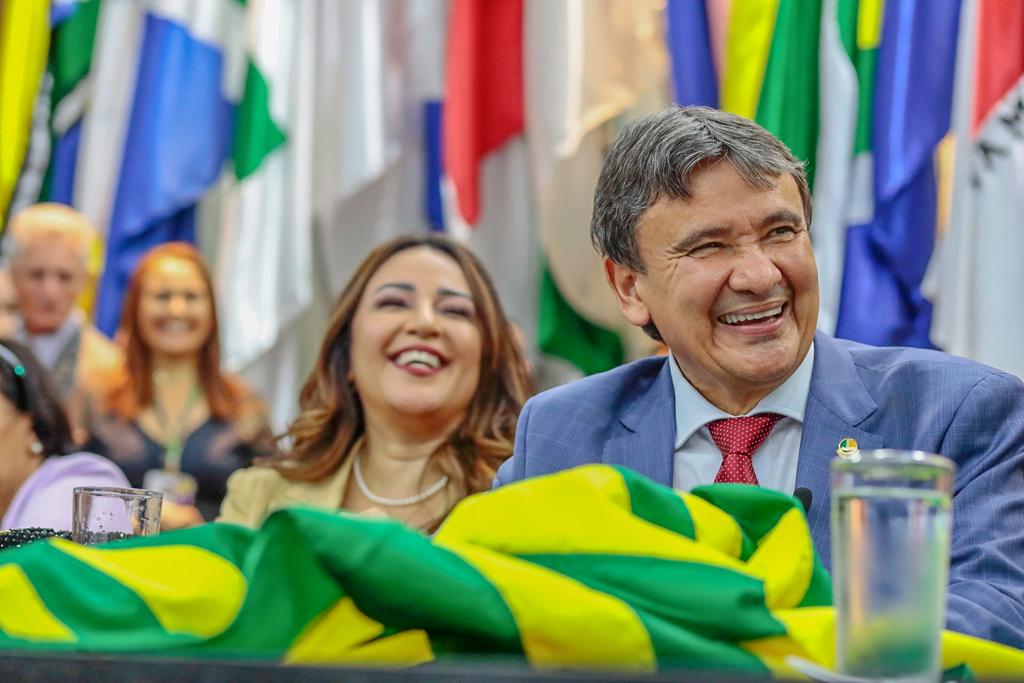 Prefeito João Luiz participa da posse do Ministro Wellington Dias - Imagem 10