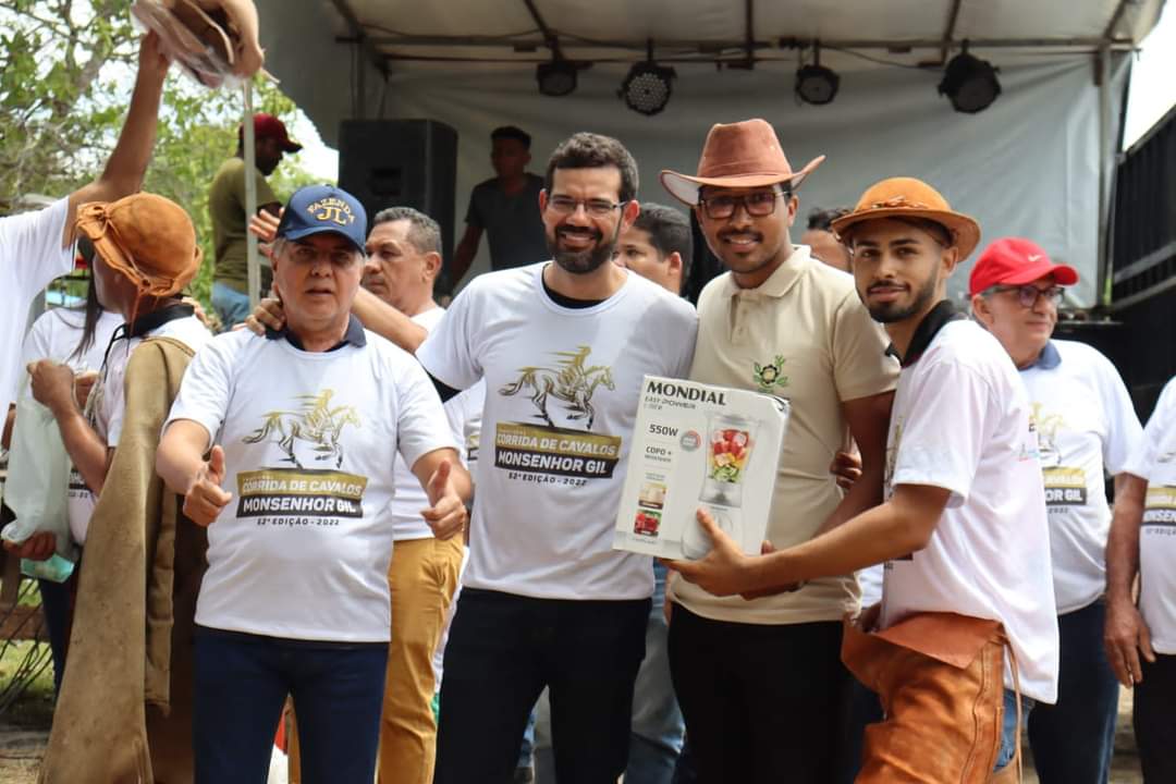 Monsenhor Gil fecha 2022 com eventos reunindo milhares de pessoas  - Imagem 36