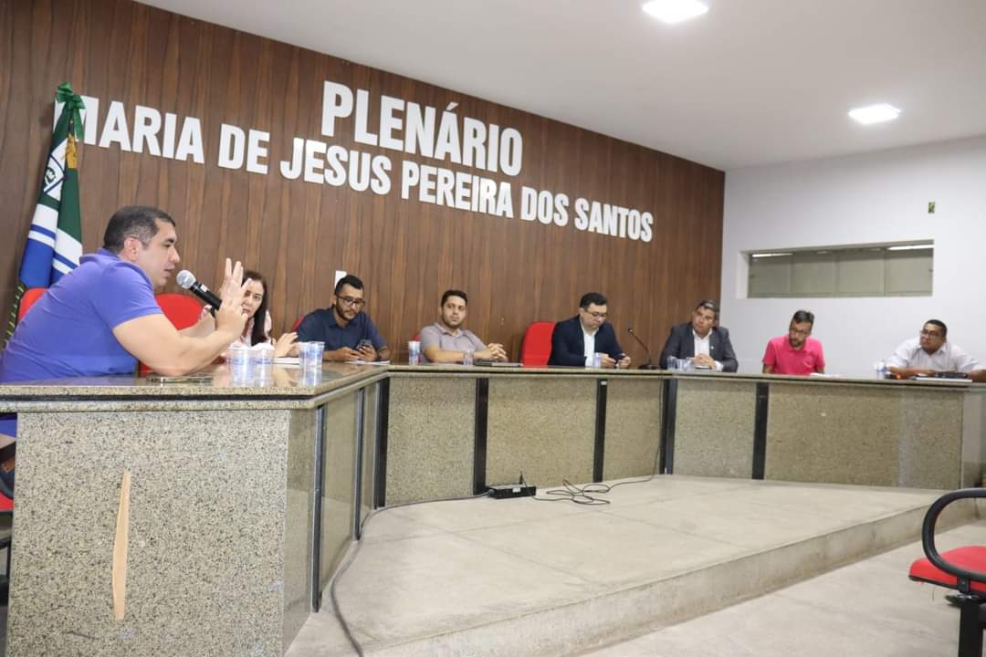 Prefeitura de Monsenhor Gil. Novo plano de cargos e salários do servidor - Imagem 2