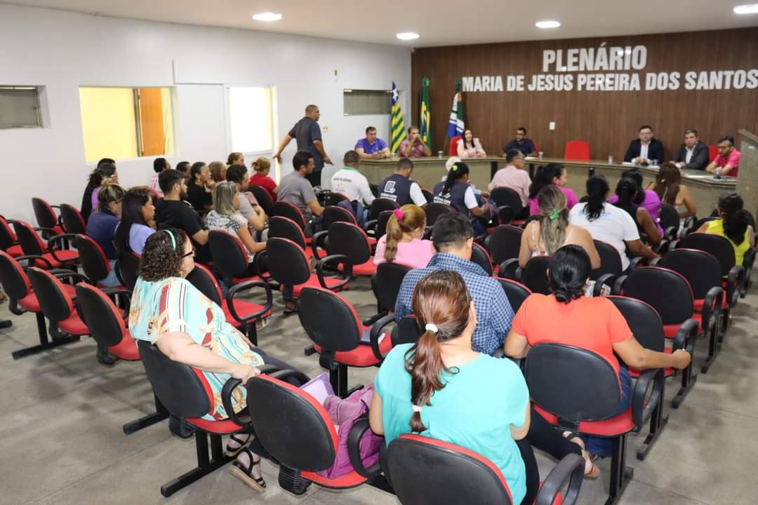 Prefeitura de Monsenhor Gil. Novo plano de cargos e salários do servidor - Imagem 8