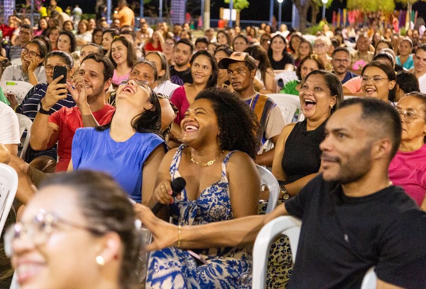 Oeiras homenageia professores em bate-papo com humorista Selma de Niêta - Imagem 2