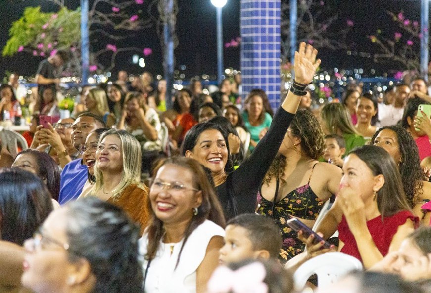 Oeiras homenageia professores em bate-papo com humorista Selma de Niêta - Imagem 4
