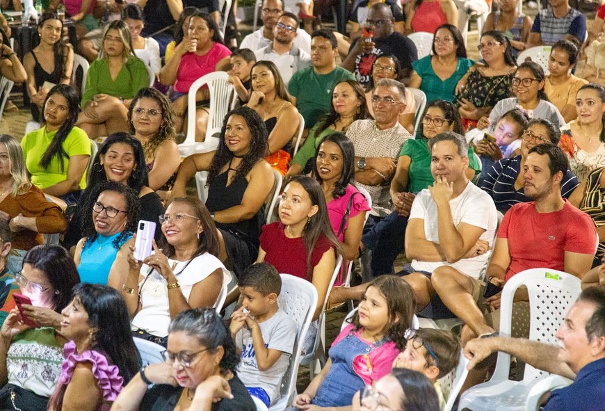 Oeiras homenageia professores em bate-papo com humorista Selma de Niêta - Imagem 5