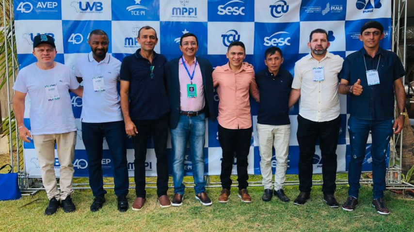 Vereadores de Jacobina do Piauí participam do II ENELEM em Luís Correia