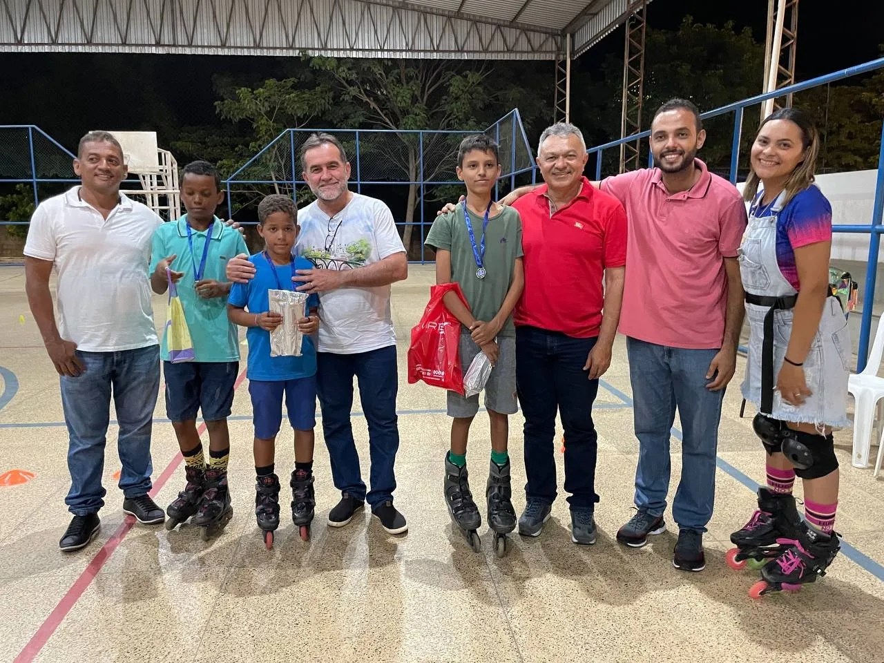 Praça da Juventude recebe melhorias na iluminação e circuito de patins  - Imagem 3