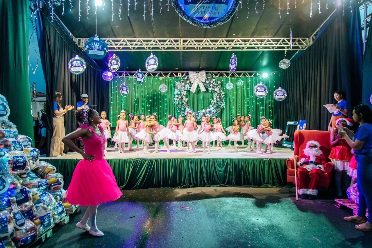 Prefeitura entrega 1.400 cestas básicas a famílias vulneráveis em Oeiras - Imagem 2