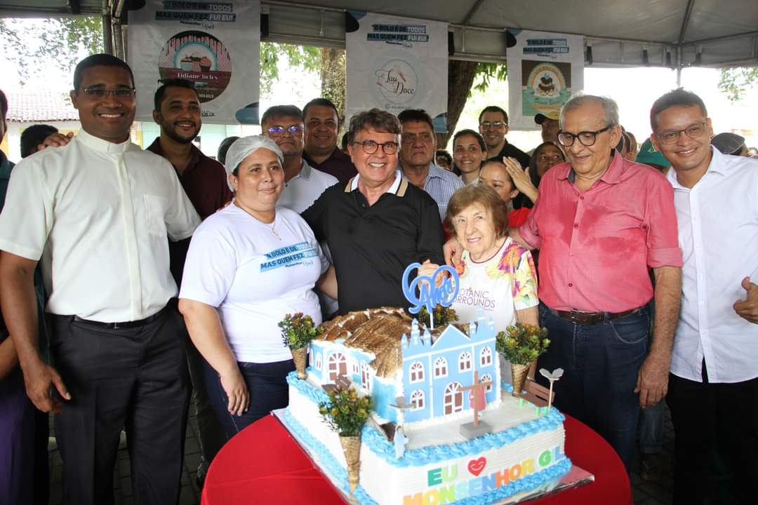 Os 10 Bolos do aniversário de 60 anos de Monsenhor Gil Piauí  - Imagem 6