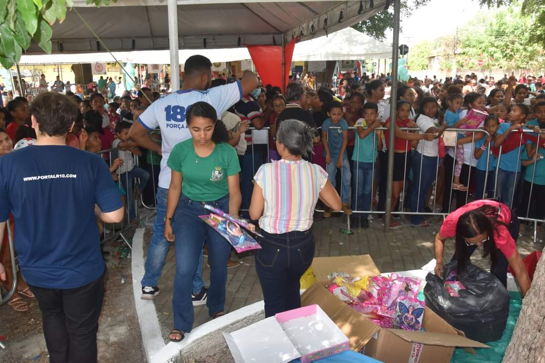 Teve festa sim! Para as crianças de Monsenhor Gil festejando seus 60 anos  - Imagem 16