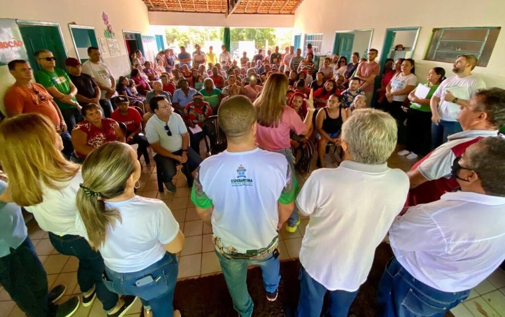Projeto “Prefeita mais perto de você continua visitando as comunidades - Imagem 10