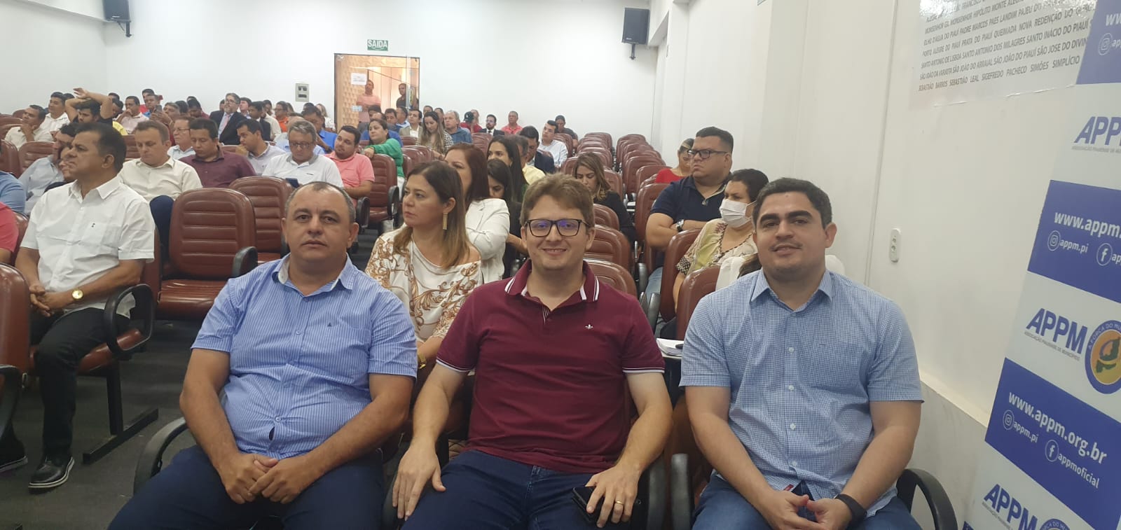 Prefeitos debatem dificuldades em seus Municípios. Monsenhor Gil presente - Imagem 19