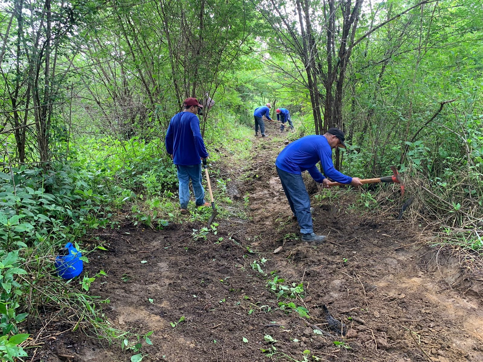 Retomada a obra de esgotamento sanitário do bairro Alecrim em Esperantina - Imagem 2