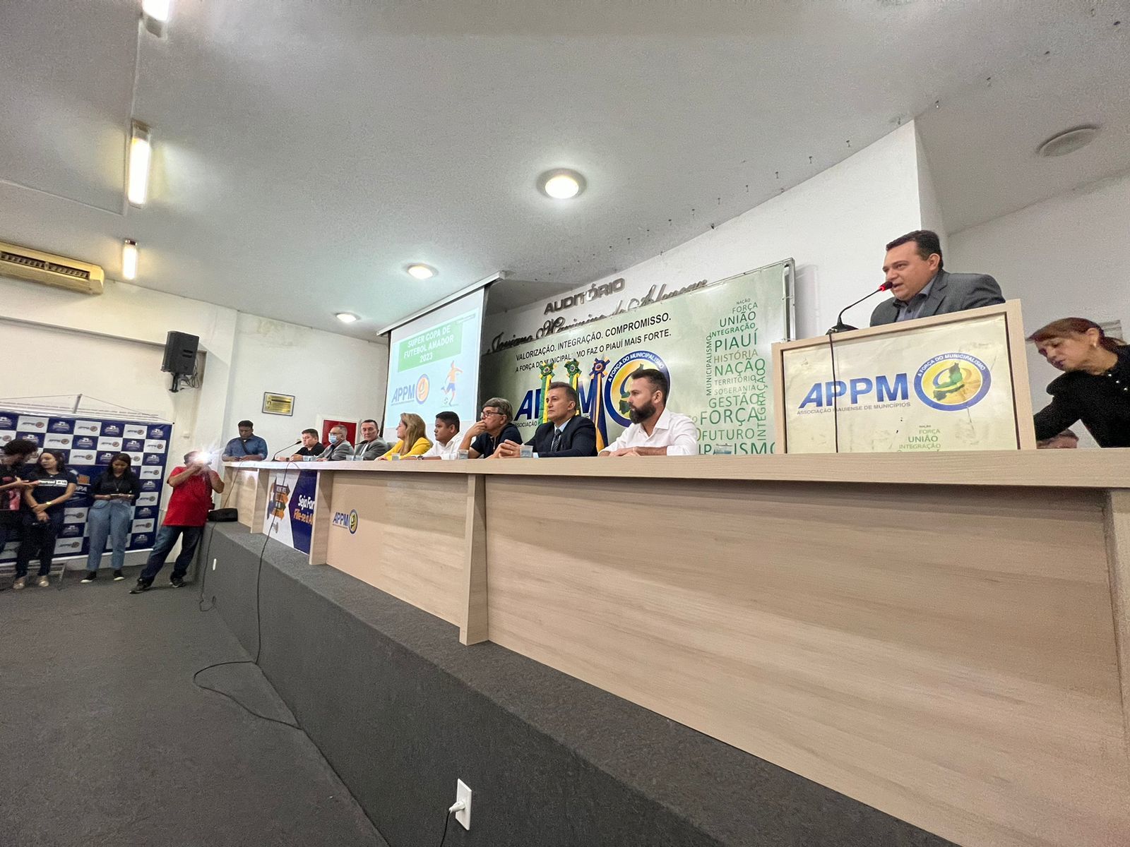 Prefeito João Luiz participa do lançamento 1a Super Copa APPM de futebol - Imagem 17