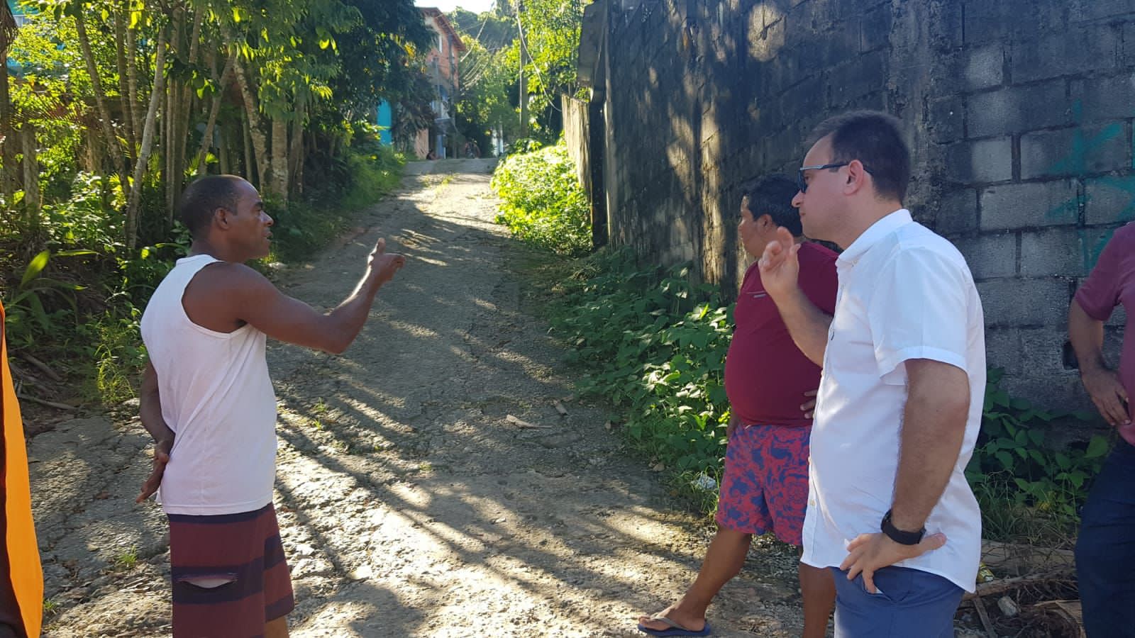 Prefeito Junior Bill visita local da tragédia em São Sebastião - Imagem 9