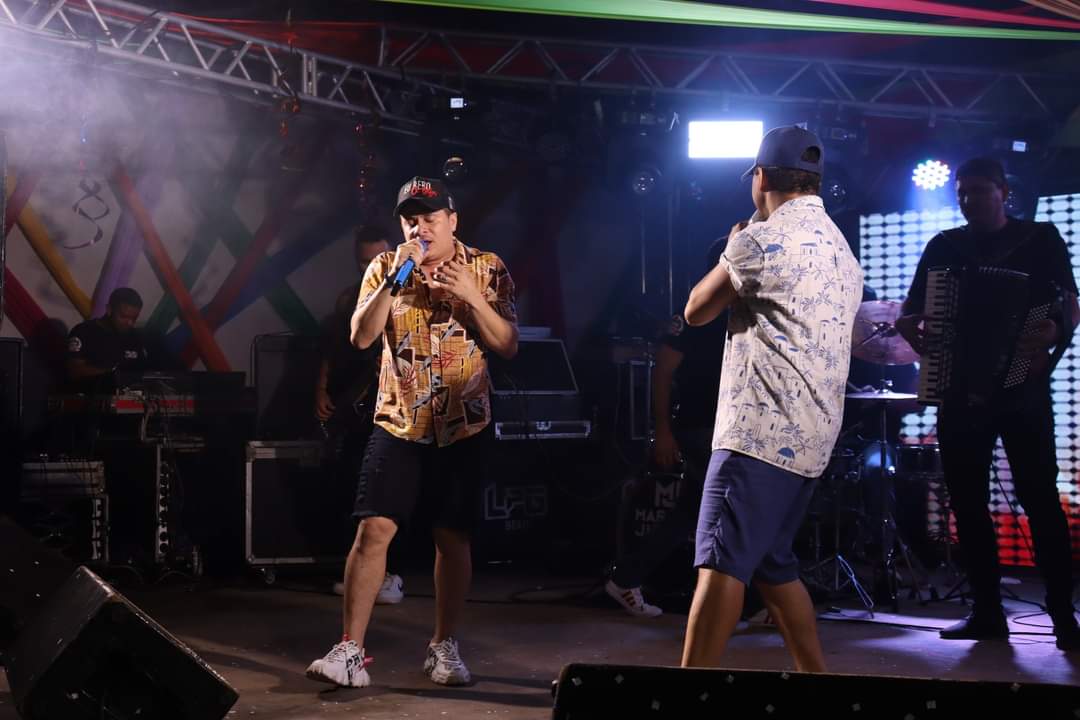 Carnaval de Monsenhor Gil se consolida pela organização e segurança - Imagem 45