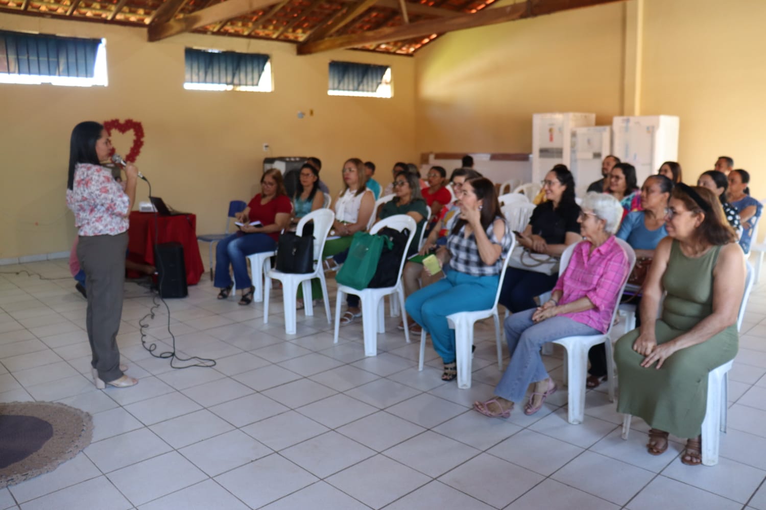 Encontro Regional formação de Conselheiros FUNDEB em Monsenhor Gil  - Imagem 4