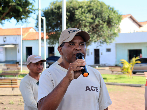 Caminhada incentiva a população para se proteger contra o Aedes Aegypti