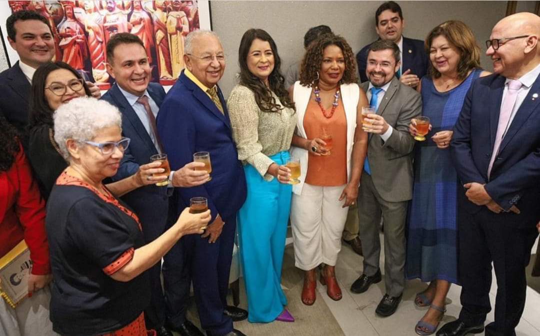 Monsenhor Gil participa da vinda da Ministra da Cultura em Teresina - Imagem 24