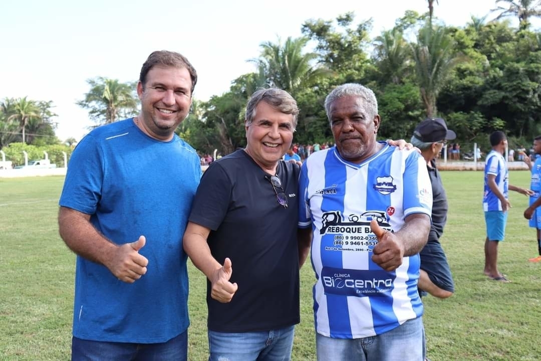 Prefeito João Luiz faz abertura do Campeonato da Canafístula 