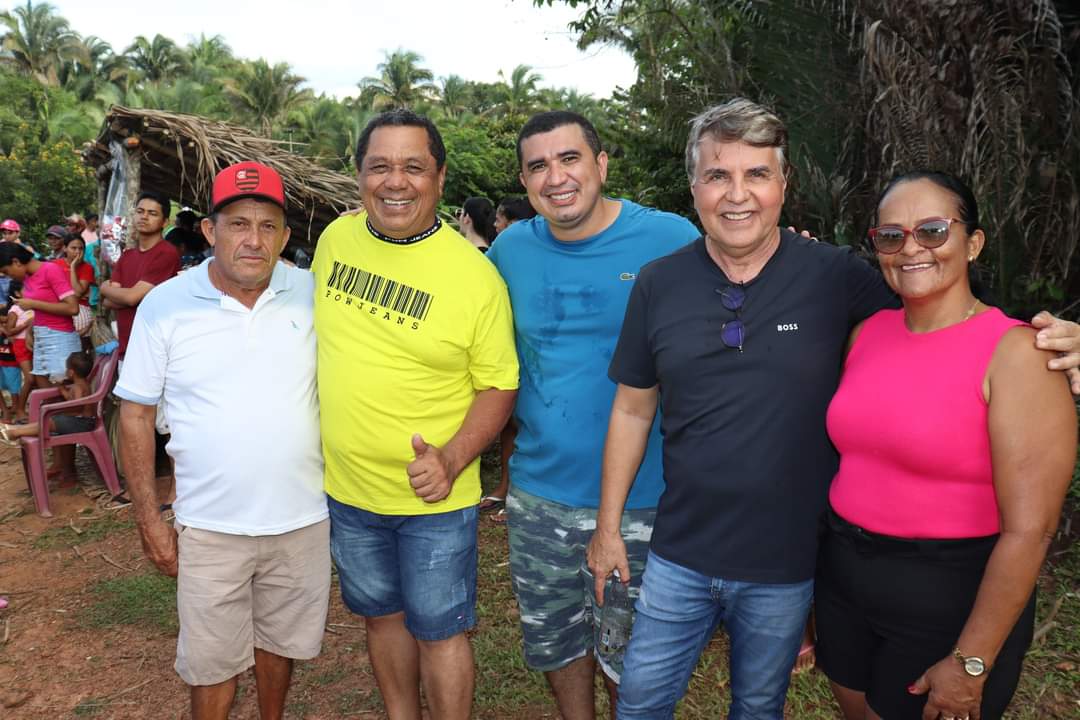 Prefeito João Luiz faz abertura do Campeonato da Canafístula - Imagem 7