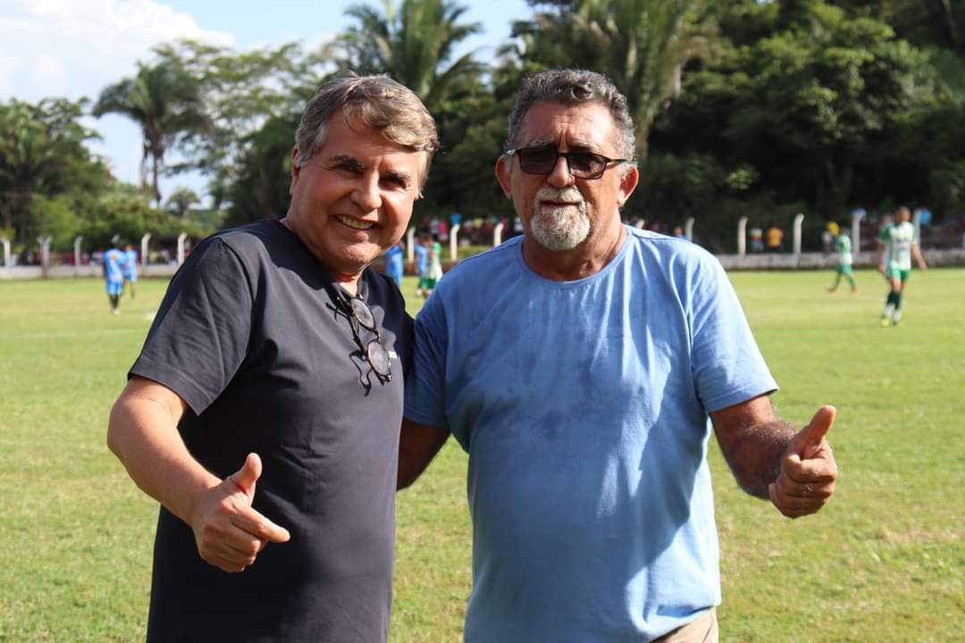 Prefeito João Luiz faz abertura do Campeonato da Canafístula - Imagem 4