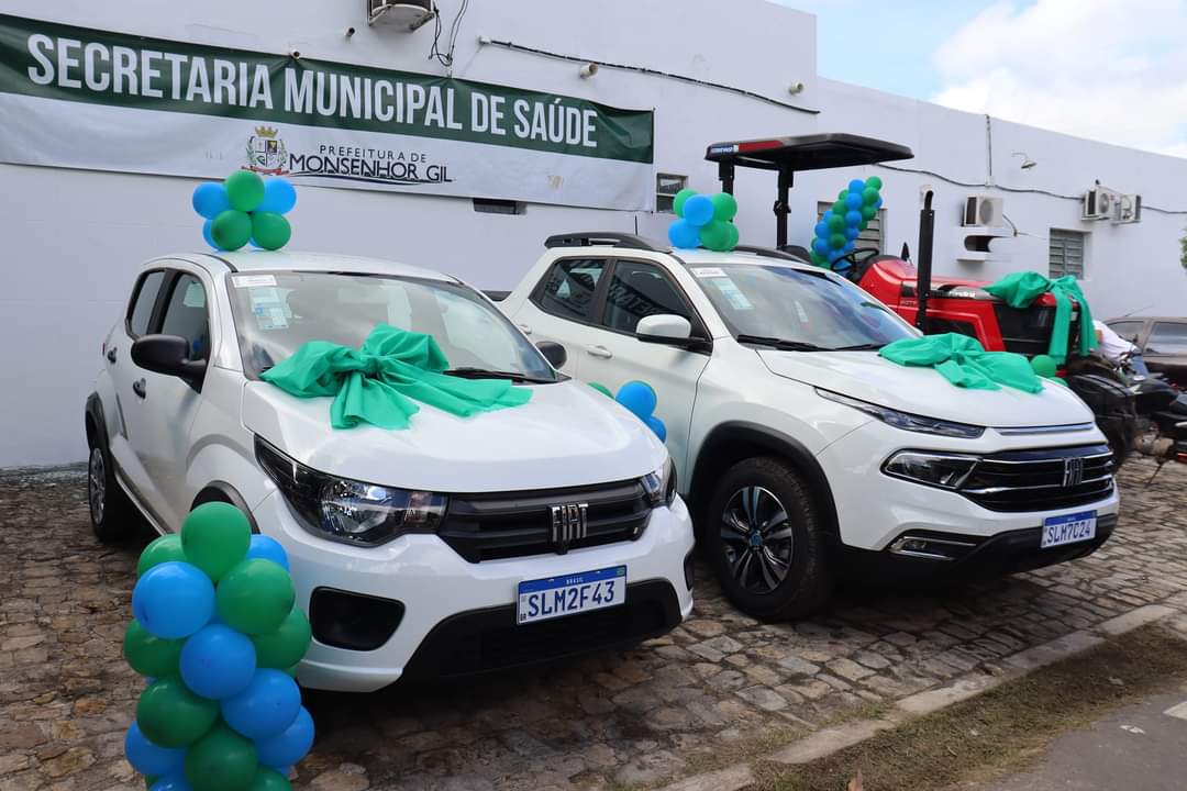 Prefeito João Luiz faz entrega de Veículos para Saúde e Agricultura - Imagem 5