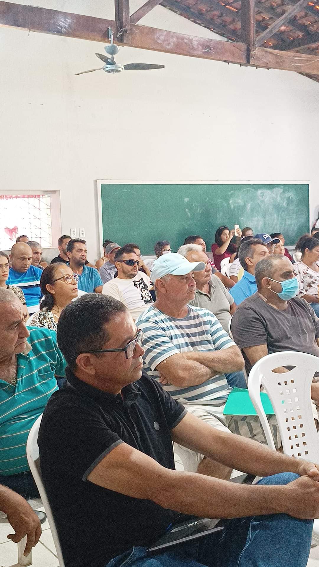 Prefeitura de Monsenhor Gil dá início o Programa Regularização fundiária  - Imagem 10