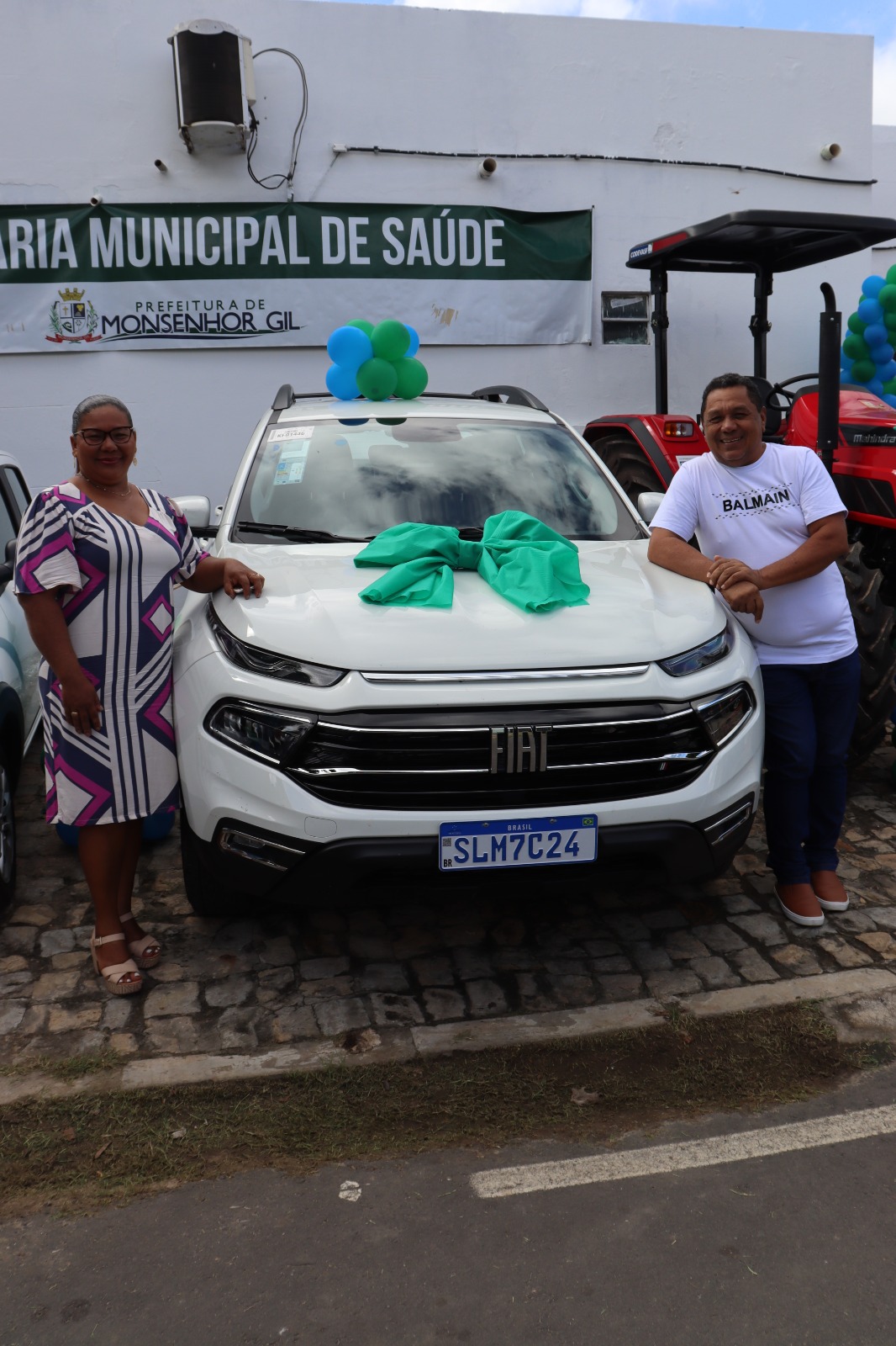 Prefeito João Luiz faz entrega de Veículos para Saúde e Agricultura - Imagem 7