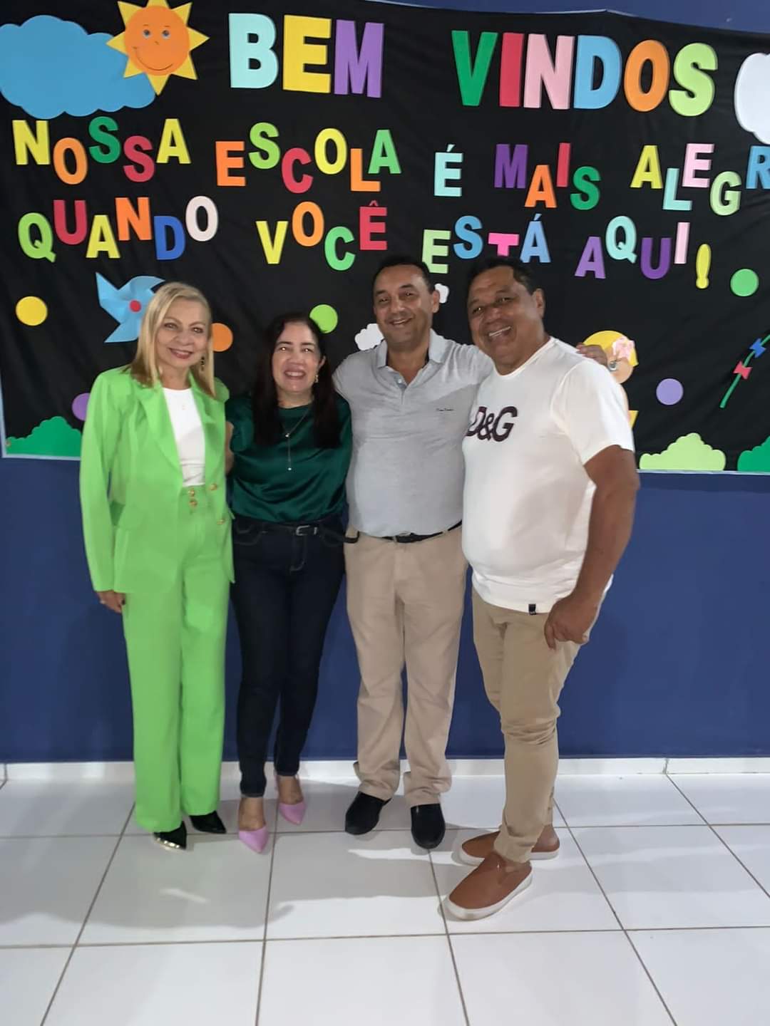 Dr Aristides Reis Pereira lança livro com autógrafos em Monsenhor Gil - Imagem 6