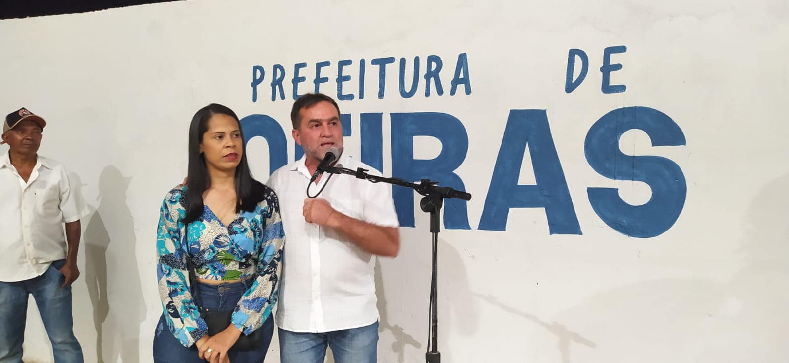 Prefeitura entrega ginásio poliesportivo no aniversário do Buriti do Rei - Imagem 1