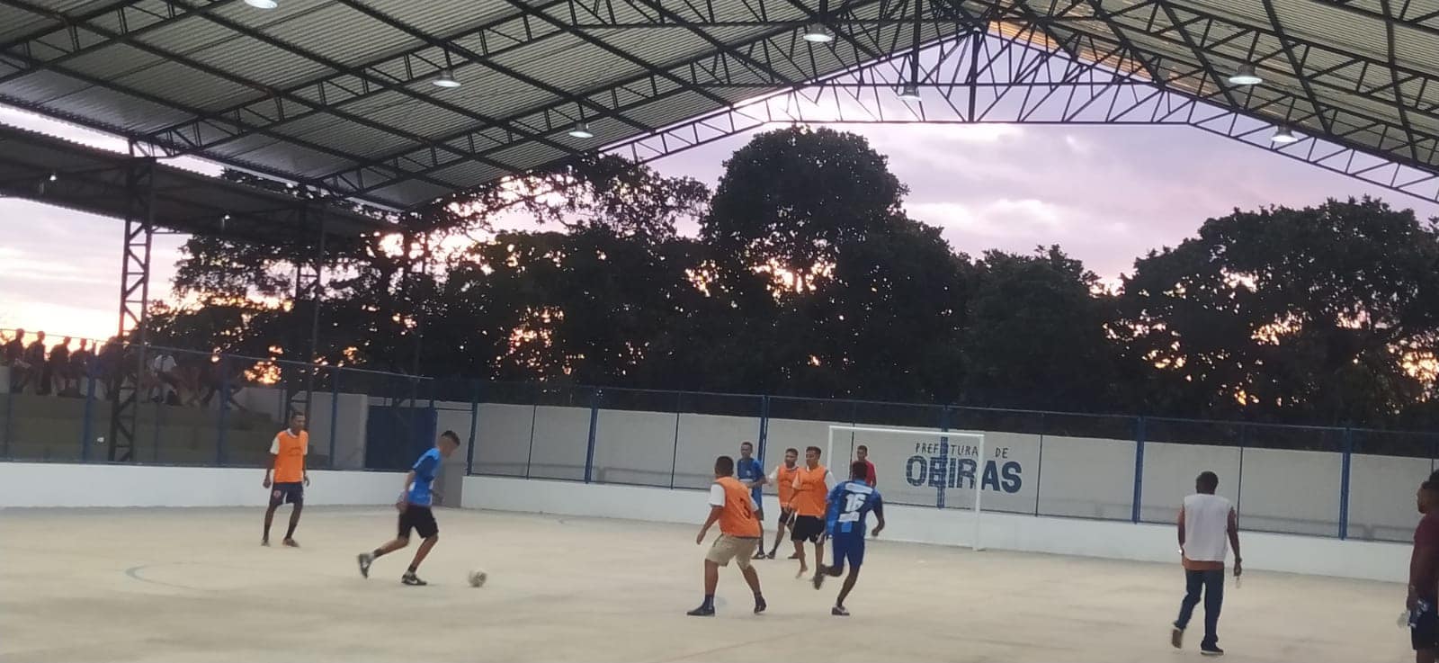 Prefeitura entrega ginásio poliesportivo no aniversário do Buriti do Rei - Imagem 2