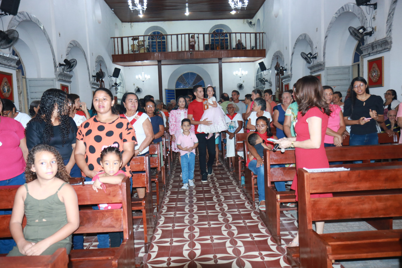 Prefeito João Luiz prestigia 6a noite Festejos de Nossa Senhora de Fátima  - Imagem 9