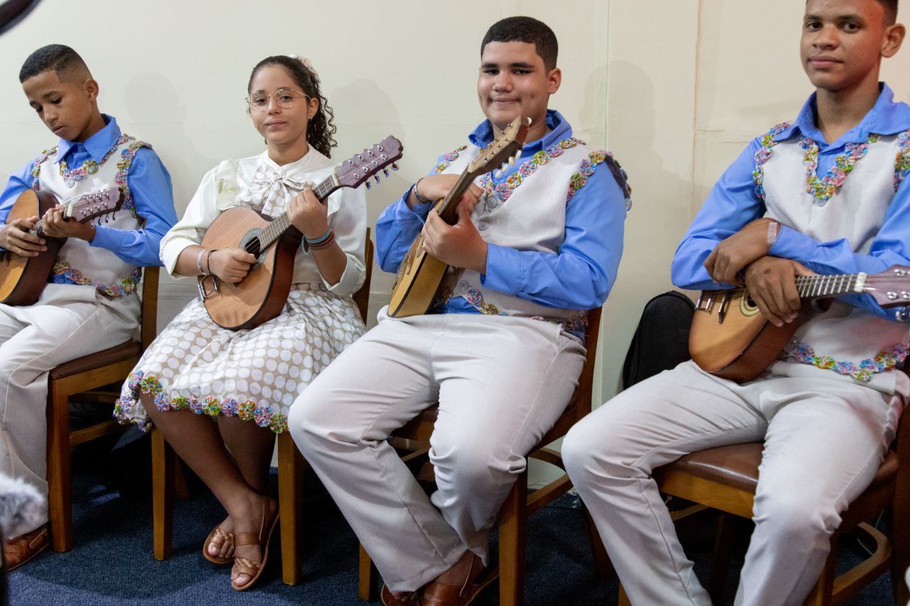 Oeiras apresenta modelo de educação com arte em Congresso Internacional  - Imagem 2