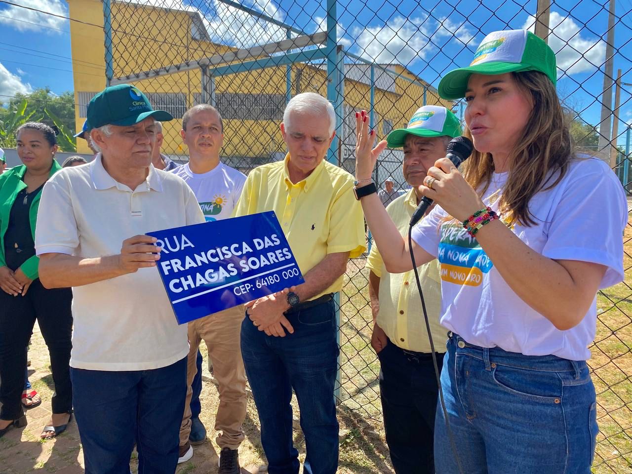 Prefeitura de Esperantina inaugura diversas ruas pelo município. - Imagem 3