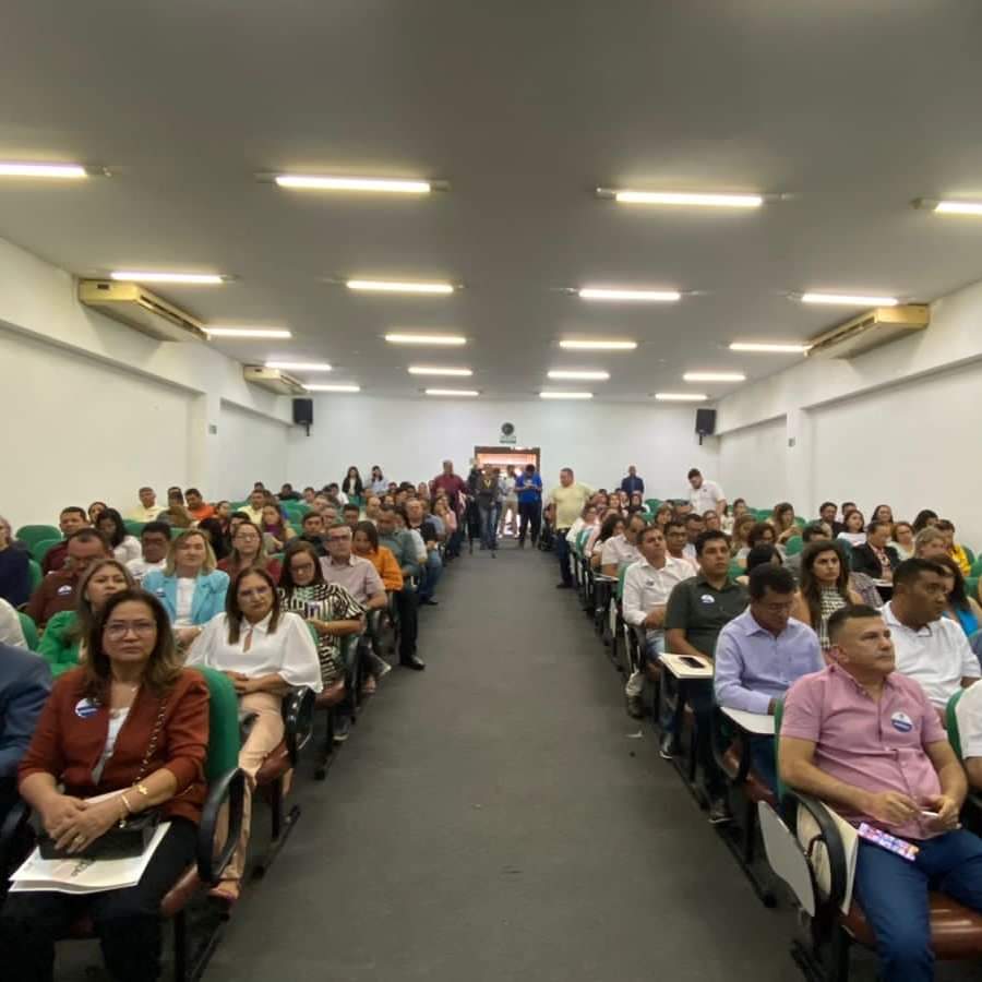Prefeito João Luiz participa do evento Pacto pela Educação em Teresina  - Imagem 3