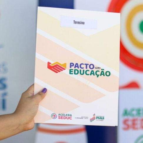 Prefeito João Luiz participa do evento Pacto pela Educação em Teresina  - Imagem 4